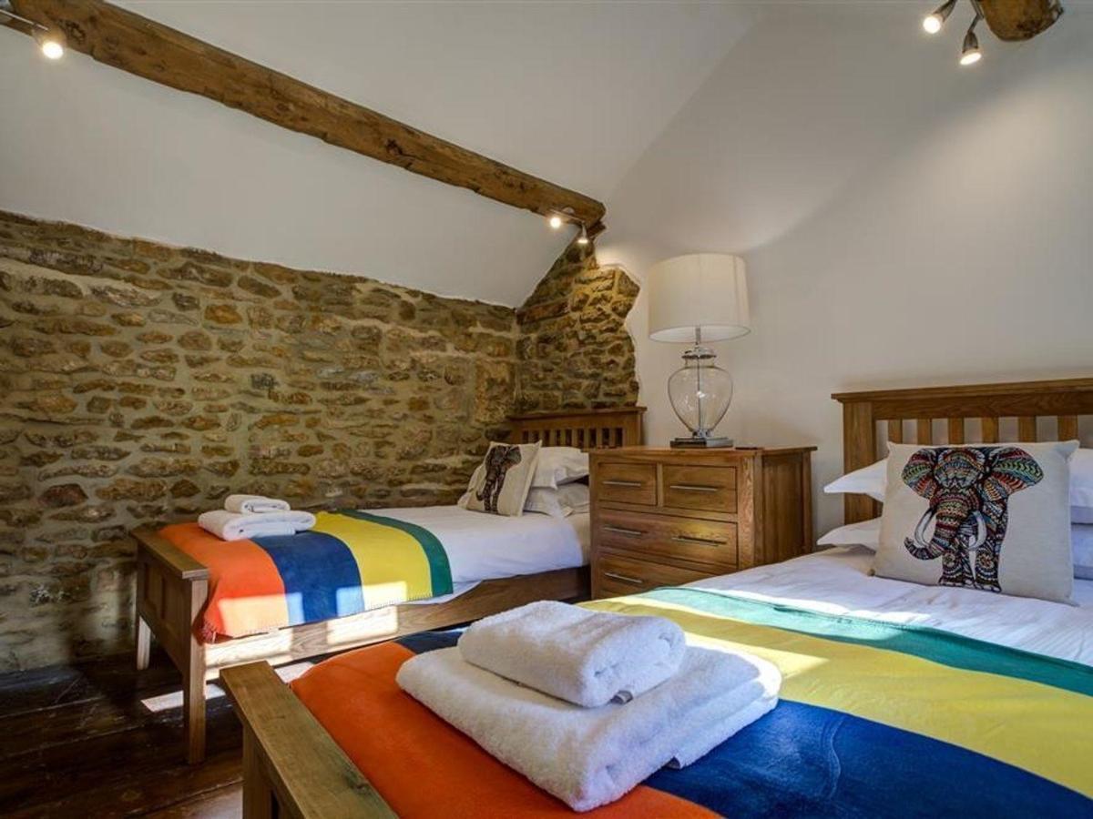 באנבורי Hollytree Cottage מראה חיצוני תמונה
